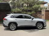 Toyota RAV4 2025 годаүшін19 000 000 тг. в Алматы – фото 4