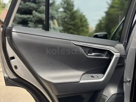 Toyota RAV4 2025 года за 19 000 000 тг. в Алматы – фото 17