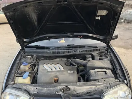 Volkswagen Golf 2001 года за 1 800 000 тг. в Алматы – фото 10