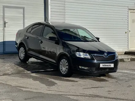 Skoda Rapid 2018 года за 4 990 000 тг. в Шымкент – фото 3