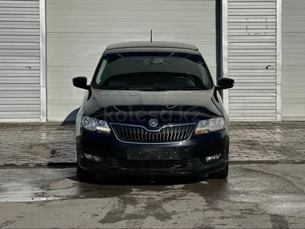 Skoda Rapid 2018 года за 4 990 000 тг. в Шымкент – фото 2