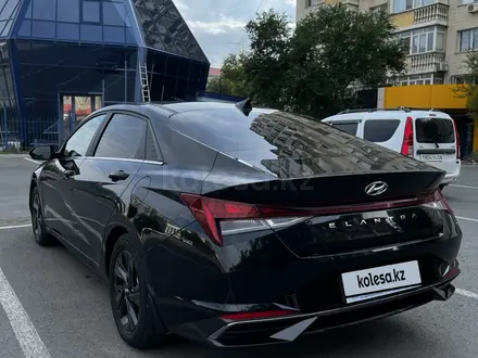 Hyundai Elantra 2021 года за 10 500 000 тг. в Атырау – фото 5