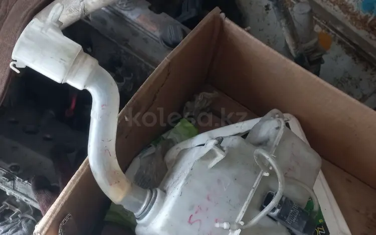 Бачок омывателя за 15 000 тг. в Астана