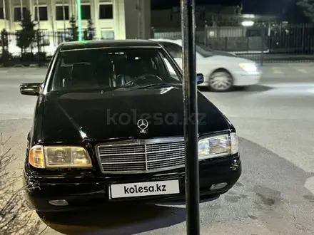 Mercedes-Benz C 220 1994 года за 1 150 000 тг. в Алматы – фото 2