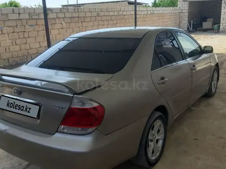 Toyota Camry 2004 года за 4 300 000 тг. в Жанаозен – фото 7