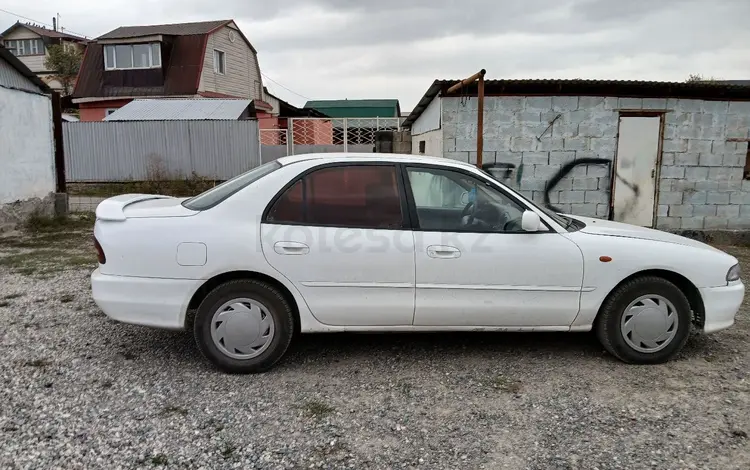 Mitsubishi Galant 1995 годаfor1 000 000 тг. в Алматы