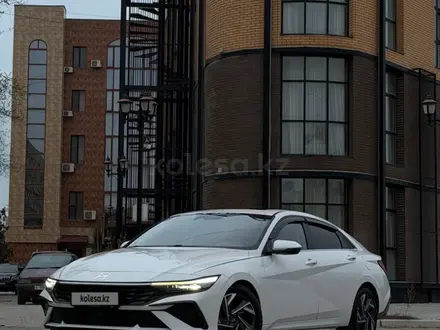 Hyundai Elantra 2024 года за 9 900 000 тг. в Актау