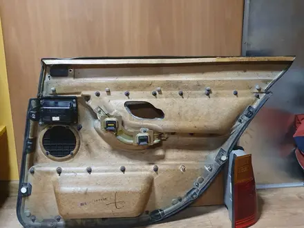 Обшивки дверей бмв е38 7 серия комплект чёрная кожа за 120 000 тг. в Алматы – фото 4