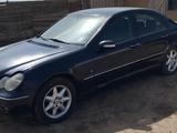 Mercedes-Benz C 240 2000 года за 2 500 000 тг. в Уральск – фото 4