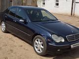 Mercedes-Benz C 240 2000 года за 2 500 000 тг. в Уральск – фото 3