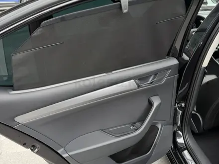 Skoda Superb 2017 года за 12 000 000 тг. в Алматы – фото 8