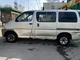 Toyota HiAce Regius 1997 годаүшін2 400 000 тг. в Алматы – фото 3