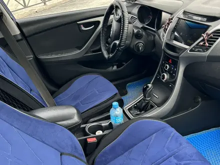 Hyundai Elantra 2015 года за 4 700 000 тг. в Актобе – фото 7