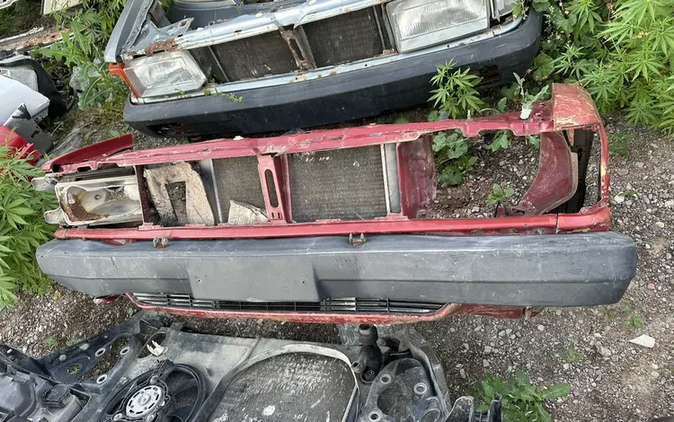 Телевизор Ауди 80 б2 за 15 000 тг. в Алматы