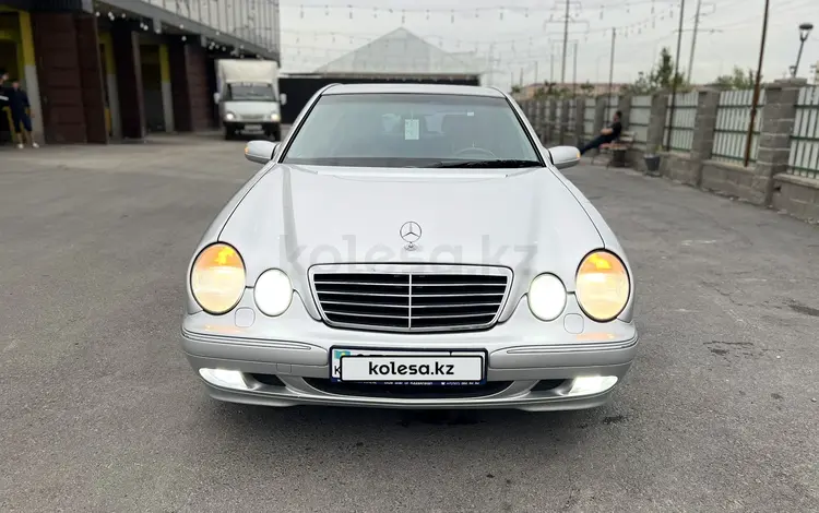 Mercedes-Benz E 320 2001 года за 7 300 000 тг. в Шымкент