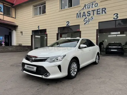 Toyota Camry 2017 года за 10 900 000 тг. в Алматы – фото 15