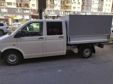 Volkswagen Transporter 2010 года за 9 000 000 тг. в Тараз – фото 2