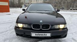 BMW 523 1999 года за 1 200 000 тг. в Актобе – фото 4