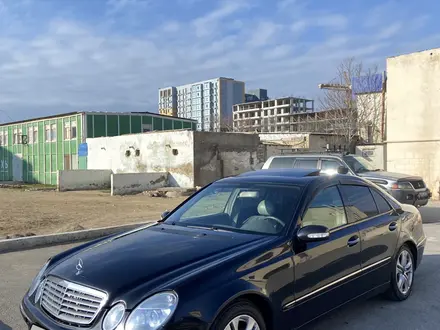 Mercedes-Benz E 320 2004 года за 3 900 000 тг. в Актау