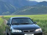 Toyota Camry 2001 годаfor4 100 000 тг. в Усть-Каменогорск – фото 2