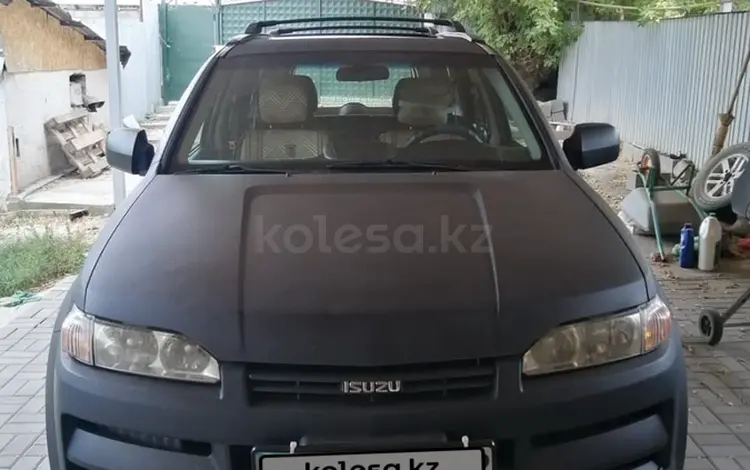 Isuzu Axiom 2003 года за 4 600 000 тг. в Алматы