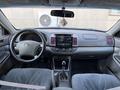 Toyota Camry 2005 года за 4 500 000 тг. в Атырау – фото 7