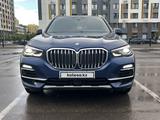 BMW X5 2019 года за 25 000 000 тг. в Астана