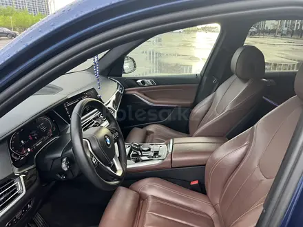 BMW X5 2019 года за 25 000 000 тг. в Астана – фото 12