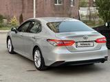 Toyota Camry 2018 года за 13 200 000 тг. в Алматы
