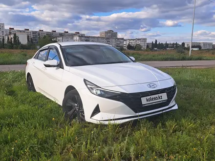 Hyundai Elantra 2022 года за 9 750 000 тг. в Петропавловск – фото 3