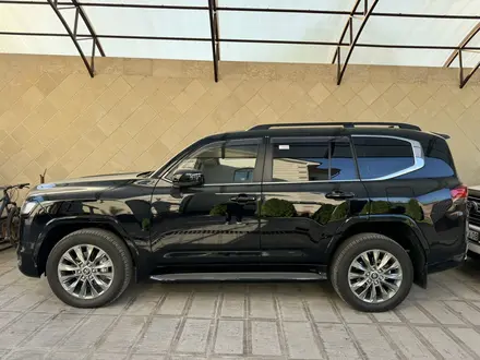 Toyota Land Cruiser 2022 года за 62 000 000 тг. в Алматы – фото 3