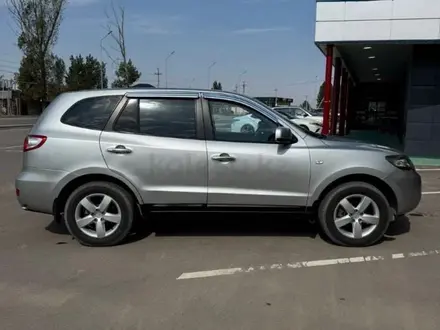 Hyundai Santa Fe 2006 года за 4 000 000 тг. в Алматы – фото 4