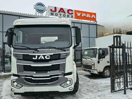 JAC  Автоцистерна АЦПТ-10 для перевозки питьевой воды, молока на шасси JAC N200 2024 года за 38 000 000 тг. в Атырау – фото 13