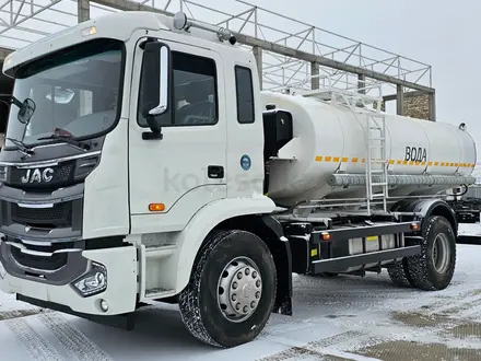 JAC  Автоцистерна АЦПТ-10 для перевозки питьевой воды, молока на шасси JAC N200 2024 года за 38 000 000 тг. в Атырау – фото 31