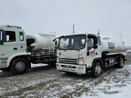 JAC  Автоцистерна АЦПТ-10 для перевозки питьевой воды, молока на шасси JAC N200 2024 года за 38 000 000 тг. в Атырау – фото 46
