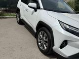 Toyota RAV4 2023 годаүшін17 500 000 тг. в Караганда – фото 3