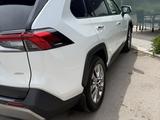 Toyota RAV4 2023 годаүшін17 500 000 тг. в Караганда – фото 5