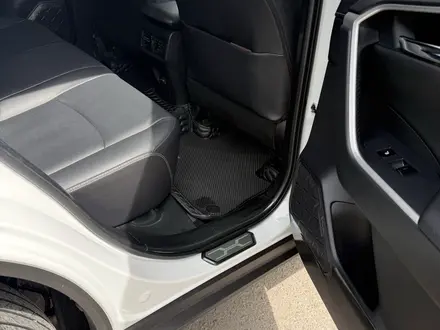 Toyota RAV4 2023 года за 17 500 000 тг. в Караганда – фото 9