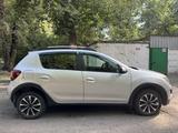 Renault Sandero Stepway 2015 годаүшін3 200 000 тг. в Алматы – фото 5