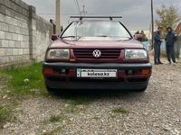 Volkswagen Vento 1993 годаfor1 300 000 тг. в Тараз