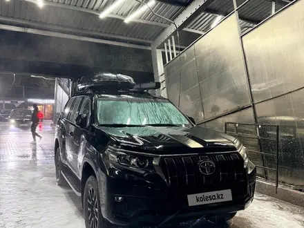 Toyota Land Cruiser Prado 2021 года за 31 000 000 тг. в Алматы – фото 5