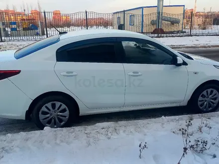 Kia Rio 2018 года за 6 400 000 тг. в Костанай – фото 4