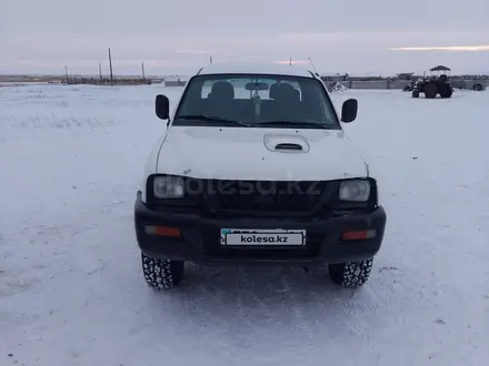 Mitsubishi L200 2005 года за 2 400 000 тг. в Актобе – фото 3