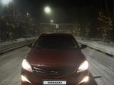 Hyundai Solaris 2014 года за 4 300 000 тг. в Астана – фото 2