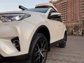 Toyota RAV4 2017 годаүшін11 500 000 тг. в Актау – фото 2