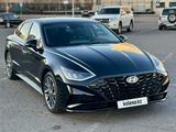 Hyundai Sonata 2022 годаүшін11 800 000 тг. в Алматы