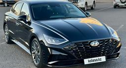 Hyundai Sonata 2022 года за 11 800 000 тг. в Алматы