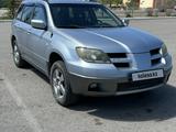 Mitsubishi Outlander 2004 года за 4 100 000 тг. в Караганда – фото 2