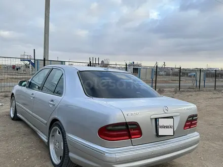 Mercedes-Benz E 320 2001 года за 6 200 000 тг. в Жанаозен – фото 3