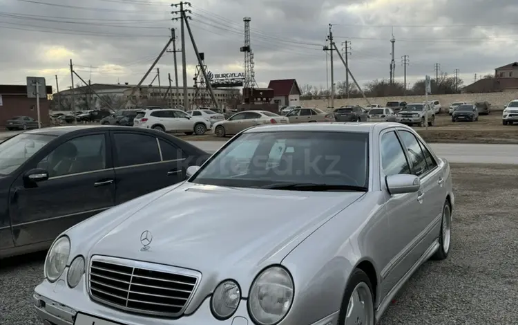 Mercedes-Benz E 320 2001 годаfor6 200 000 тг. в Жанаозен